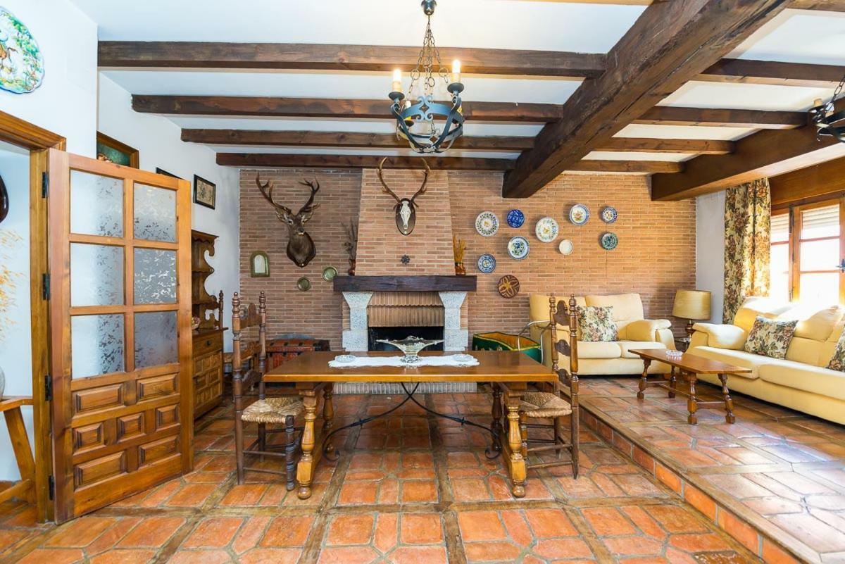 La Cancela Casa Rural Fuente el Fresno Luaran gambar